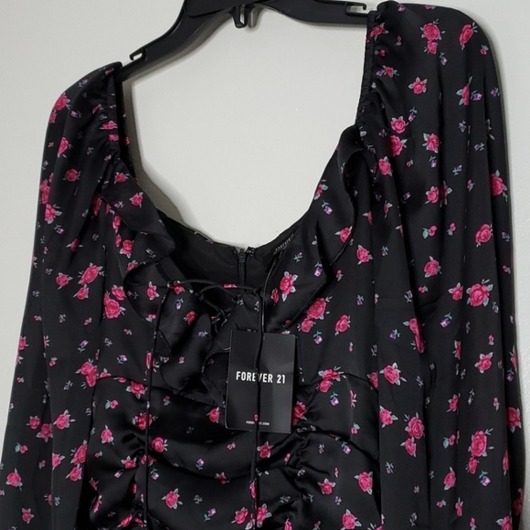 NEW Forever 21 Woven Floral Pink Black Lace Up Bodice Spring Summer Bohemian - Picture 2 of 11